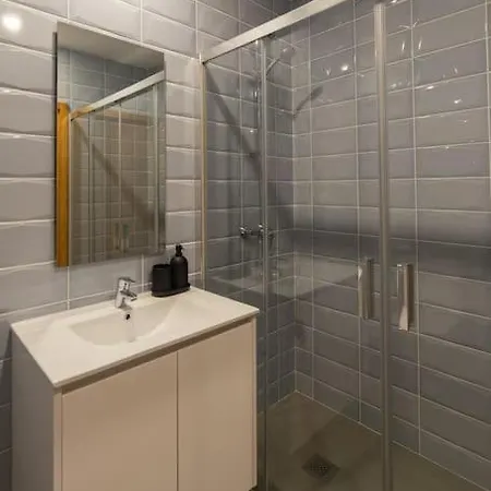 2d A 3 Min Da Apartamento *